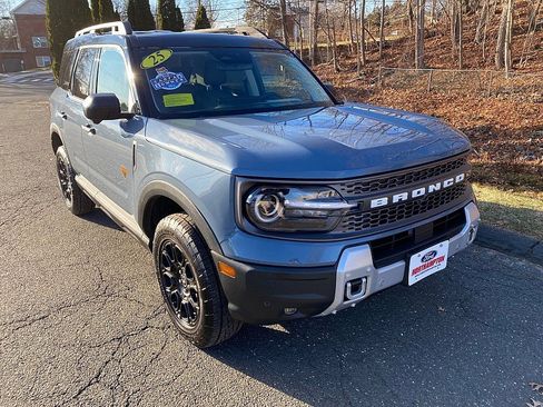 Certified 2025 Ford Bronco Sport Badlands image 3