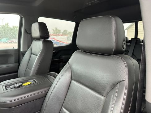 Used 2019 GMC Sierra 1500 SLT w/ SLT Premium Plus Package AWD/4WD image 3