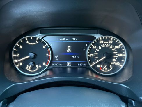 Used 2021 Nissan Altima 2.5 SV FWD image 35