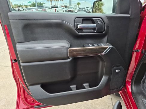 Used 2021 Chevrolet Silverado 1500 LT Trail Boss w/ Convenience Package II AWD/4WD image 19