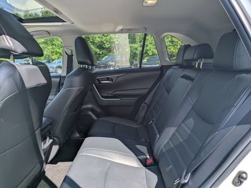Used 2023 Toyota RAV4 XLE Premium AWD/4WD image 17