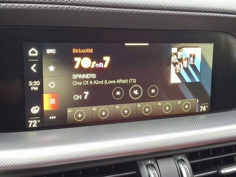 New 2025 Alfa Romeo Stelvio Sprint image 13