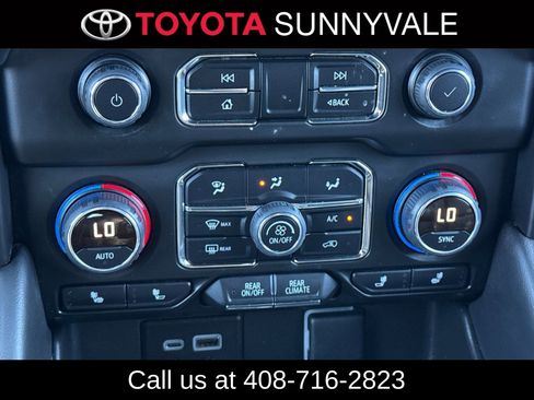 Used 2024 Chevrolet Tahoe LT image 25