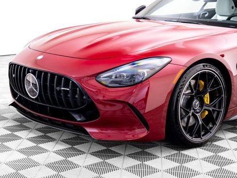 Used 2025 Mercedes-Benz AMG GT 63 image 31
