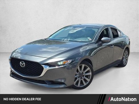 Used 2023 MAZDA MAZDA3 s FWD image 1