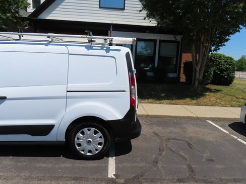 Used 2020 Ford Transit Connect XL FWD image 4