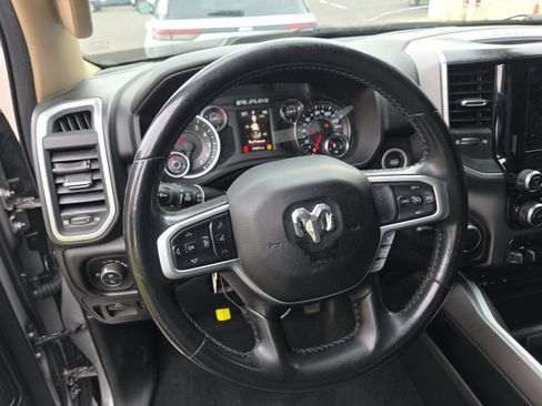 Used 2019 RAM 1500 Big Horn RWD image 7