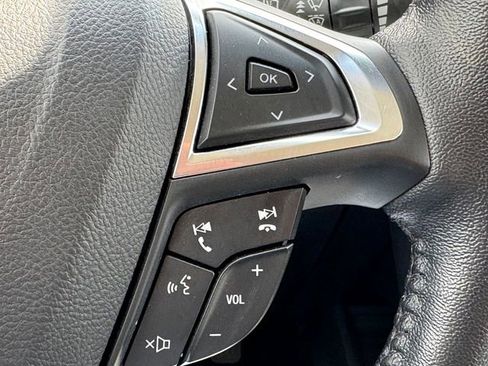 Used 2020 Ford Edge SEL w/ Convenience Package FWD image 19