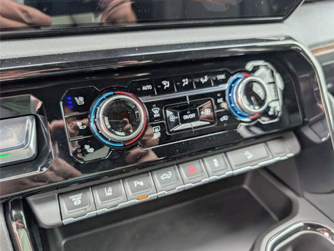 New 2026 GMC Sierra 2500 AT4 w/ AT4 Premium Plus Package image 27