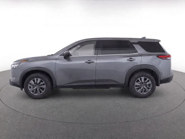 Used 2024 Nissan Pathfinder S AWD/4WD image 7