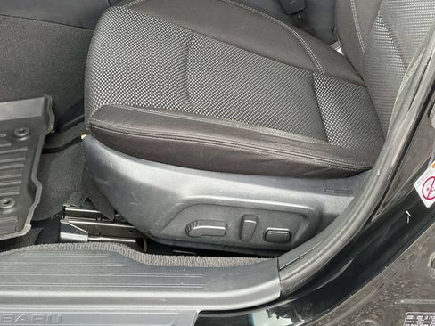Used 2019 Subaru Outback 2.5i Premium AWD/4WD image 15