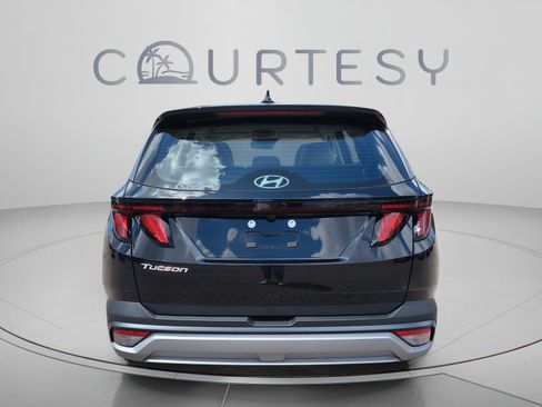 New 2026 Hyundai Tucson SE FWD image 4