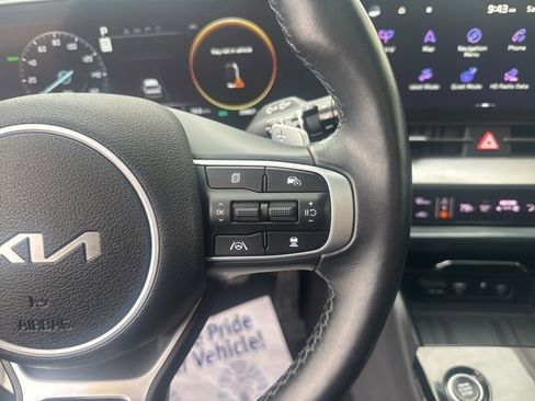 Certified 2023 Kia Sportage SX Prestige image 18