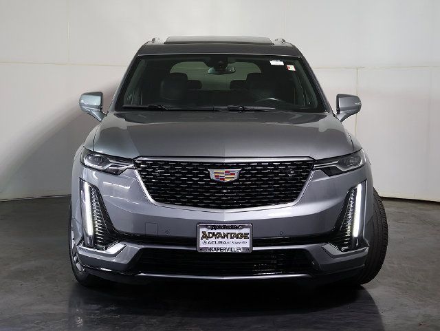 Used 2023 Cadillac XT6 Premium Luxury w/ LPO, Floor Liner Package AWD/4WD image 9