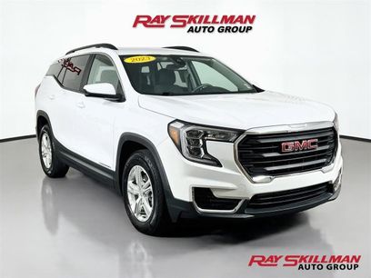 Used 2023 GMC Terrain SLE w/ Driver Convenience Package