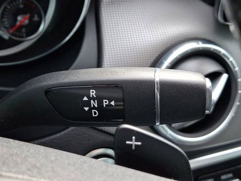 Used 2019 Mercedes-Benz CLA 250 4MATIC image 15