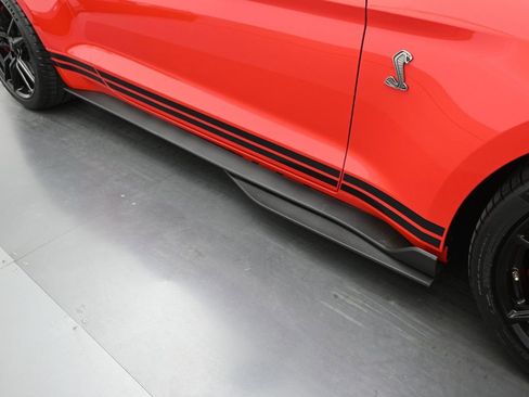 Used 2021 Ford Mustang Shelby GT500 w/ Technology Package image 20