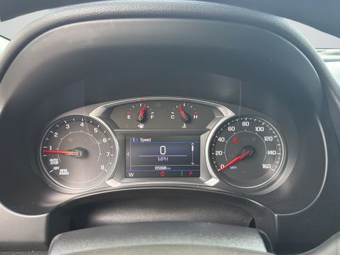 Used 2022 GMC Terrain SLE FWD image 24
