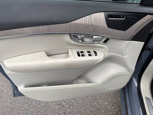 Certified 2023 Volvo XC90 B6 Plus w/ Protection Package image 13