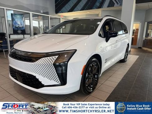 New 2027 Chrysler Pacifica Select FWD image 1