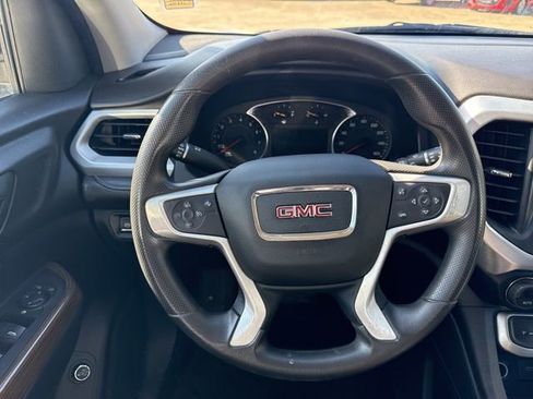 Used 2023 GMC Acadia SLE w/ Driver Convenience Package image 19