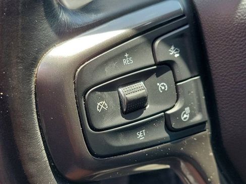 Used 2023 Chevrolet Silverado 1500 ZR2 w/ Technology Package image 25