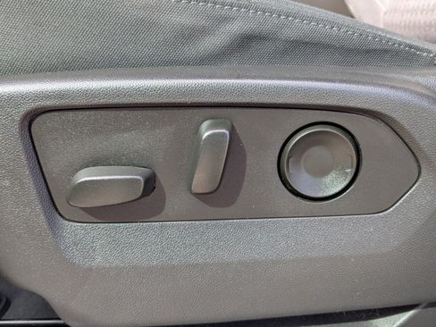 Used 2023 Chevrolet Silverado 1500 RST image 20