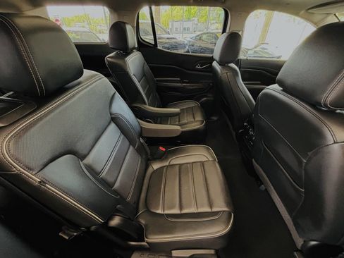 Used 2022 GMC Acadia Denali AWD/4WD image 26
