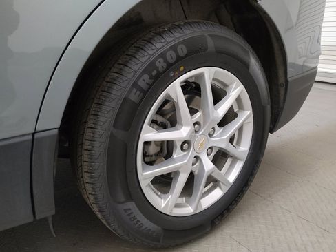 Used 2024 Chevrolet Equinox LT image 31