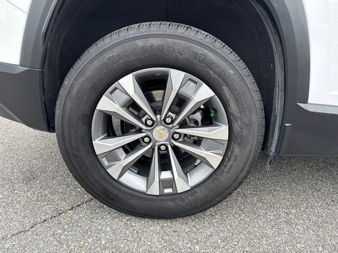 Certified 2025 Chevrolet Equinox LT image 17