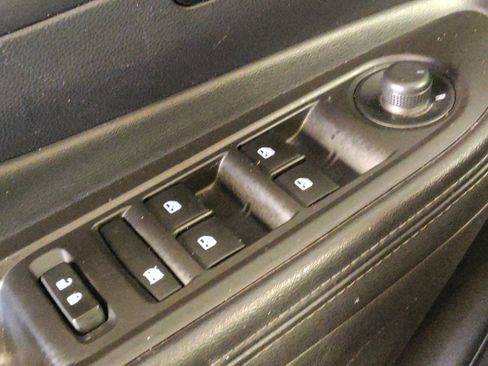 Used 2019 Buick Encore Preferred FWD image 27