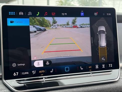 New 2026 Volkswagen Tiguan S FWD image 17