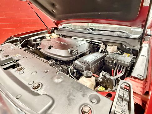 Used 2021 GMC Canyon AT4 AWD/4WD image 14