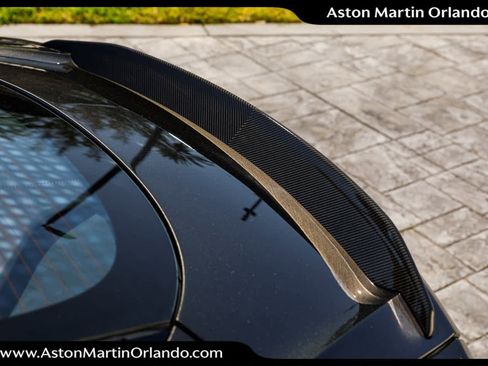 Used 2023 Aston Martin DBS Coupe image 32