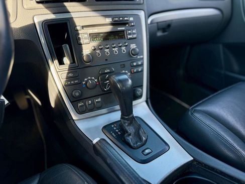 Used 2006 Volvo S60 T5 image 8