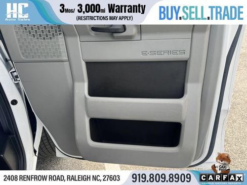 Used 2014 Ford E-250 and Econoline 250 w/ Power Group image 18
