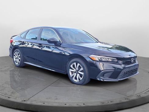 Certified 2024 Honda Civic LX image 1