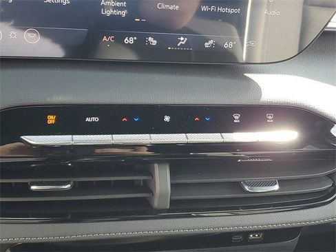 New 2026 Buick Enclave Sport Touring w/ Power Package image 23