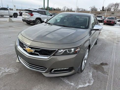 Used 2019 Chevrolet Impala Premier w/ Premier Confidence Package image 2