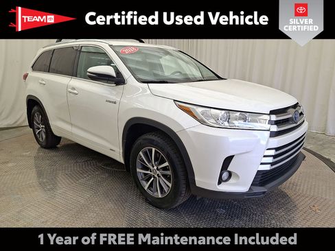 Certified 2018 Toyota Highlander XLE AWD/4WD image 1