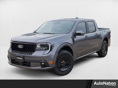 New 2025 Ford Maverick Lobo