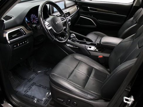 Used 2022 Kia Telluride EX w/ EX Premium Package image 10
