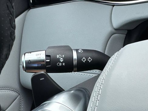Used 2020 Land Rover Range Rover Evoque First Edition AWD/4WD image 16