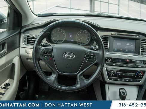Used 2017 Hyundai Sonata Sport w/ Value Edition Package 02 FWD image 5