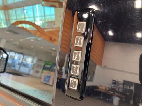 Certified 2019 Ford F150 Raptor w/ Equipment Group 801A Mid image 10