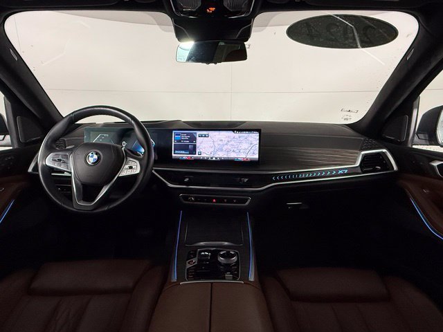Used 2024 BMW X7 xDrive40i w/ Executive Package AWD/4WD image 15