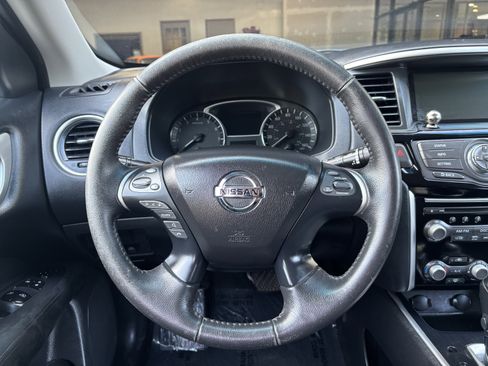 Used 2015 Nissan Pathfinder SV w/ Trailer Tow Package image 15