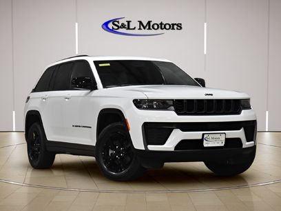 New 2026 Jeep Grand Cherokee Altitude