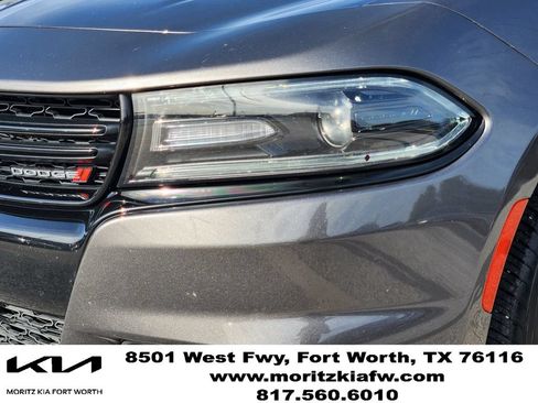 Used 2021 Dodge Charger SXT w/ Blacktop Package RWD image 7