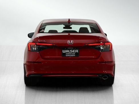 Used 2023 Honda Civic Sport image 4